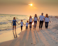 20210726_Lavana_Deal_PCB_Bartee_family_5668